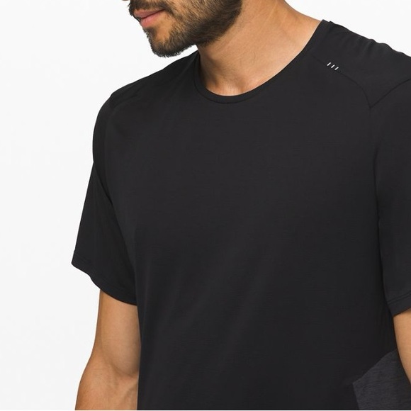 Men’s Lululemon Fast and Free Short Sleeve Black Shirt Medium - Picture 4 of 14